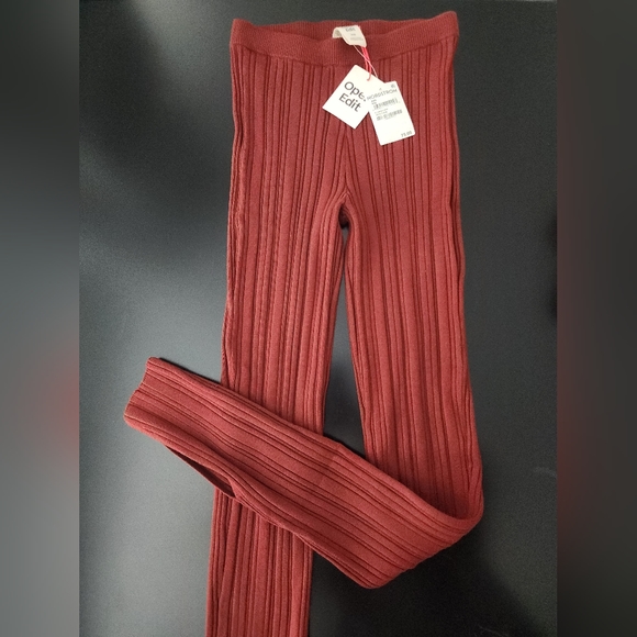 **SOLD**Open Edit Split Leg Lounge Pants - Picture 2 of 3